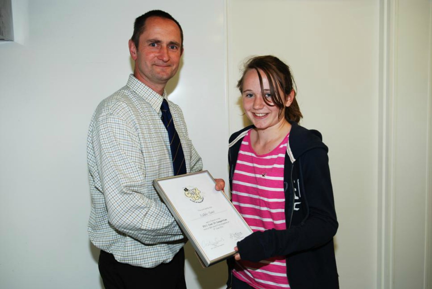 Andrew Payling Chairman of Quality Milk Producers Ltd and CookIt! 2011 Third Prize Winner Natalie Miron